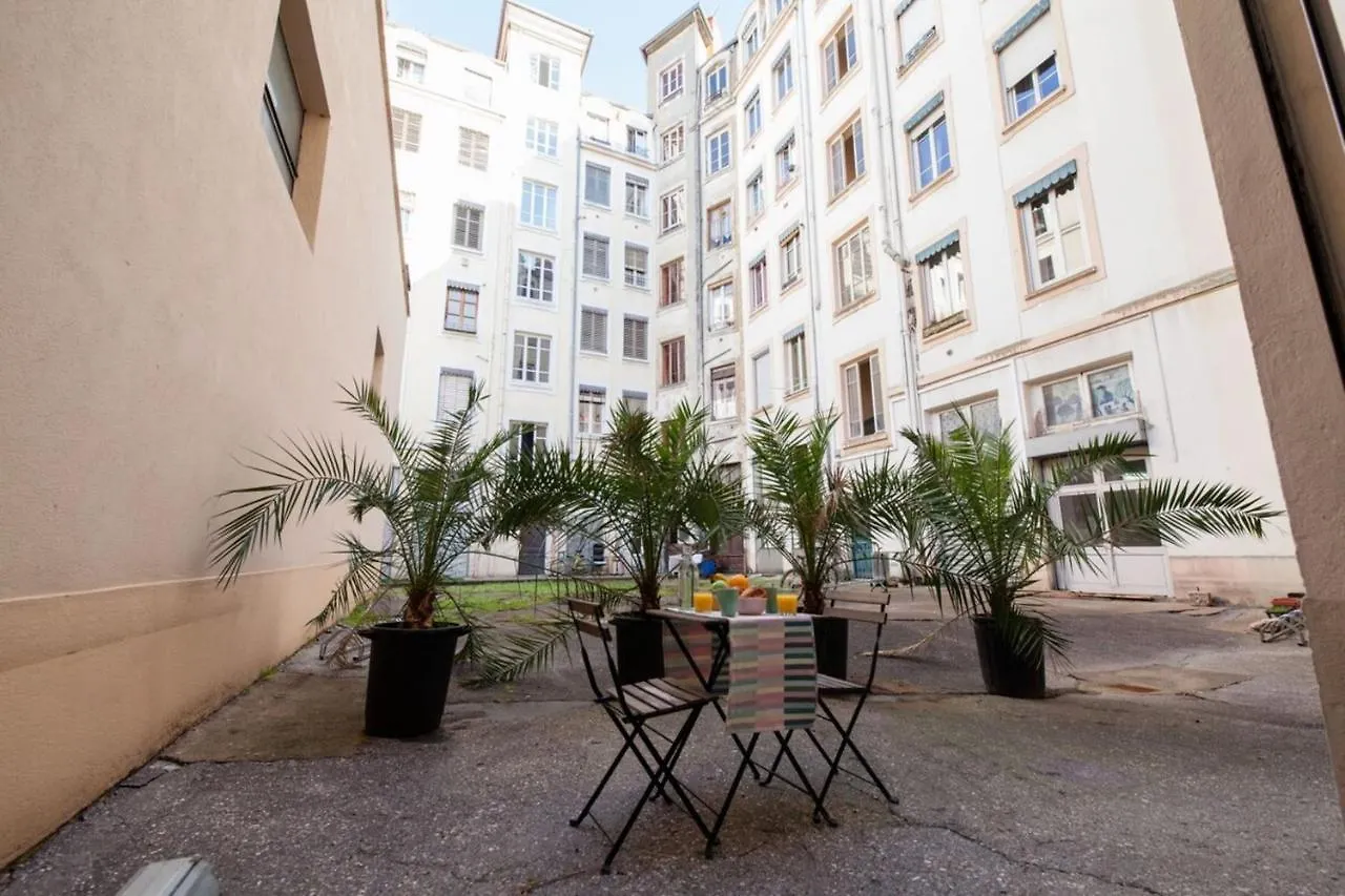 Quiet Duplex Near Brotteaux Part-Dieu And Parc Tete D'Or Daire Lyon